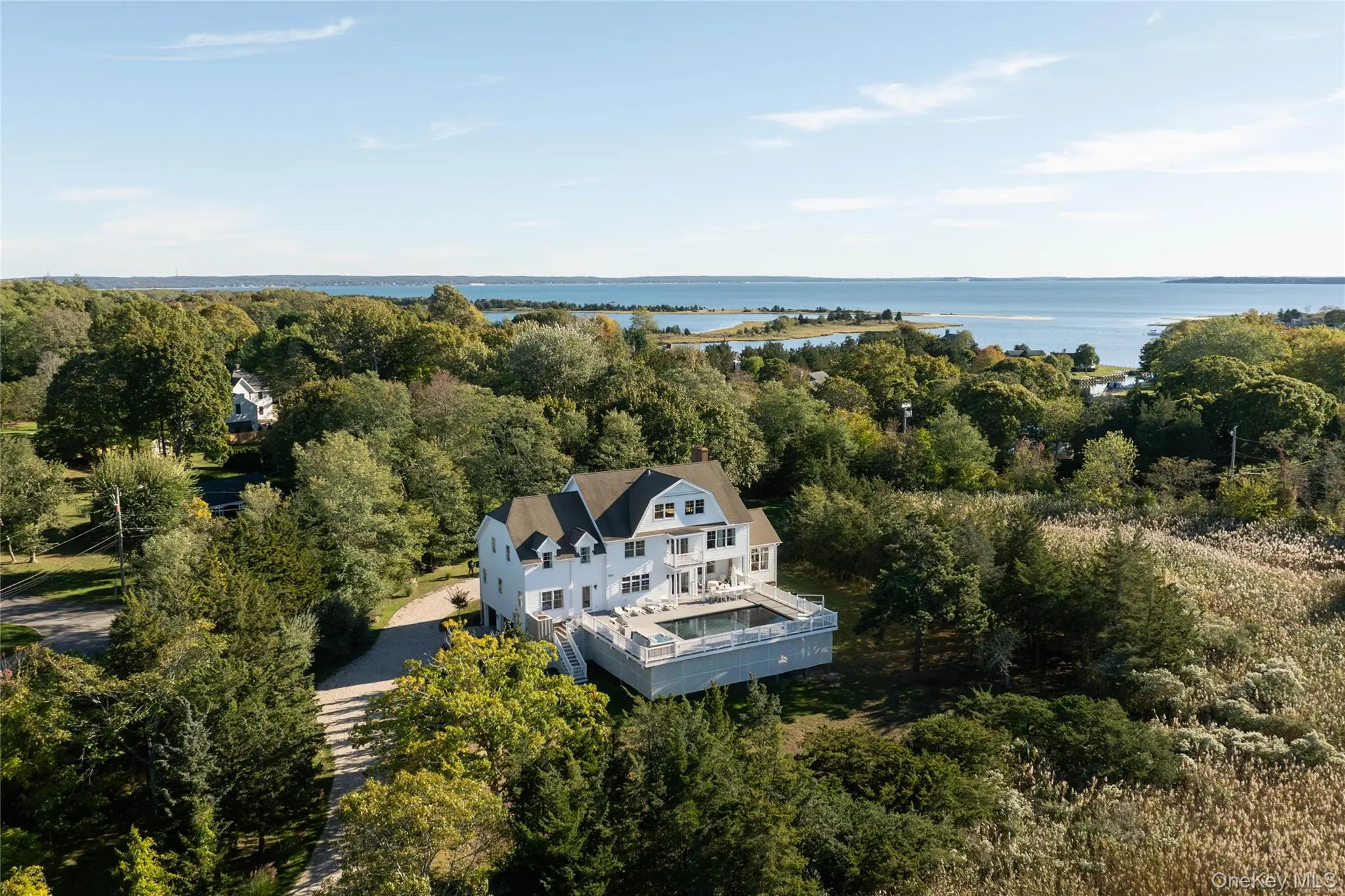 Photograph of 105 Waterview Drive