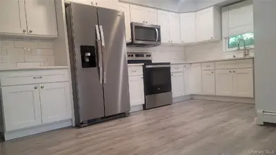 Photograph of 80-82 Laurel blvd