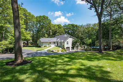 Photograph of 142 Landing Meadow Road