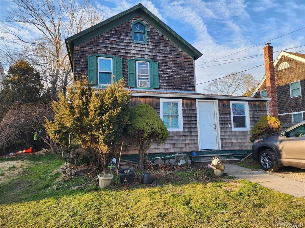 Photograph of 418 Lincoln Street