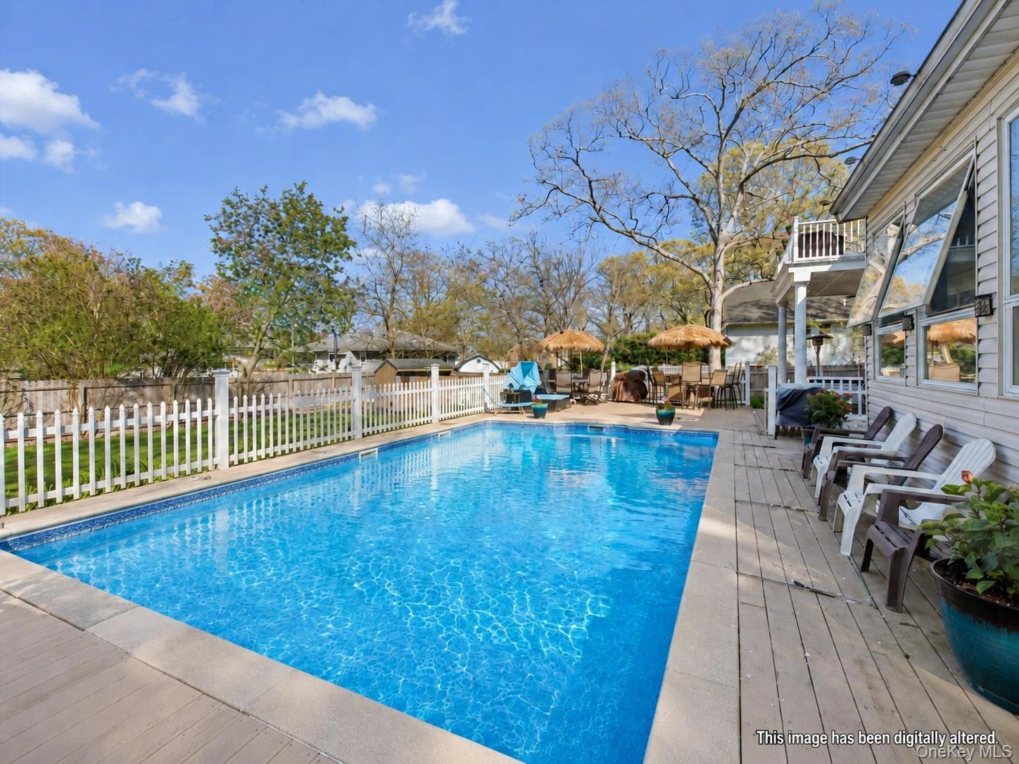 Photograph of 5045 Main Bayview Road