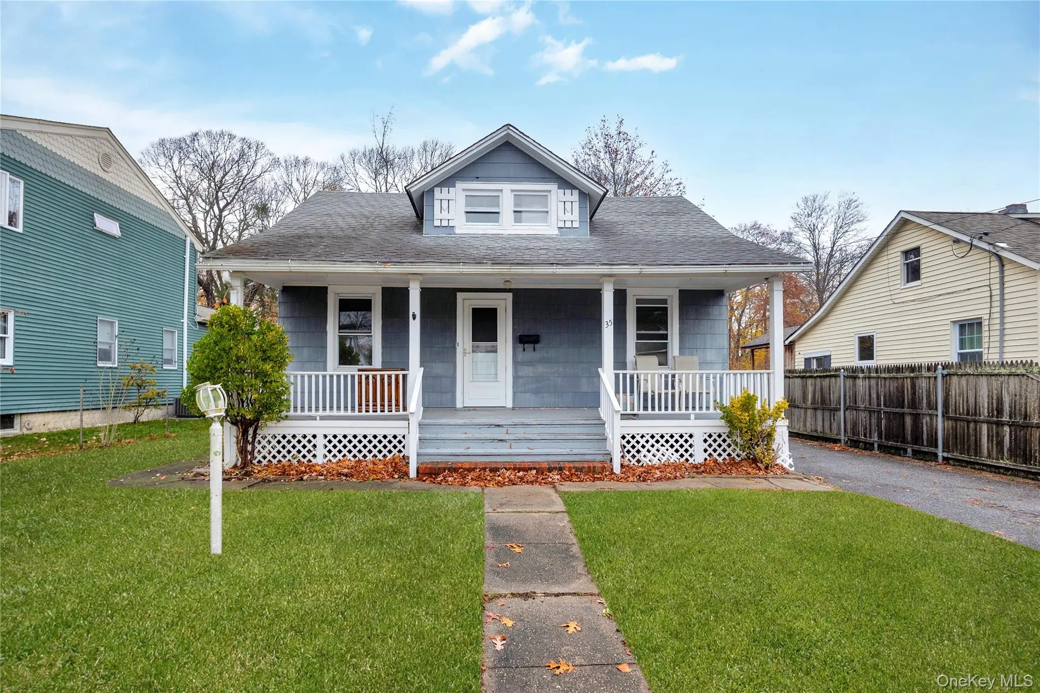 Photograph of 35 Andrew Avenue