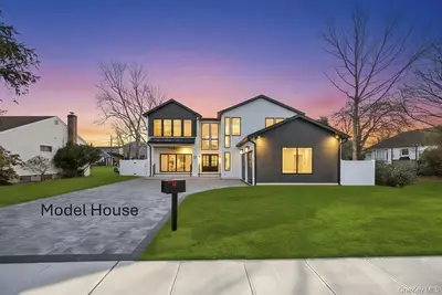 Photograph of 61 Stephen Drive