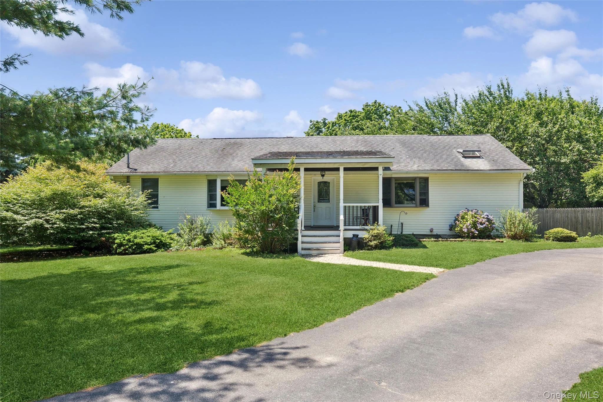 Photograph of 6205 Alvahs Lane