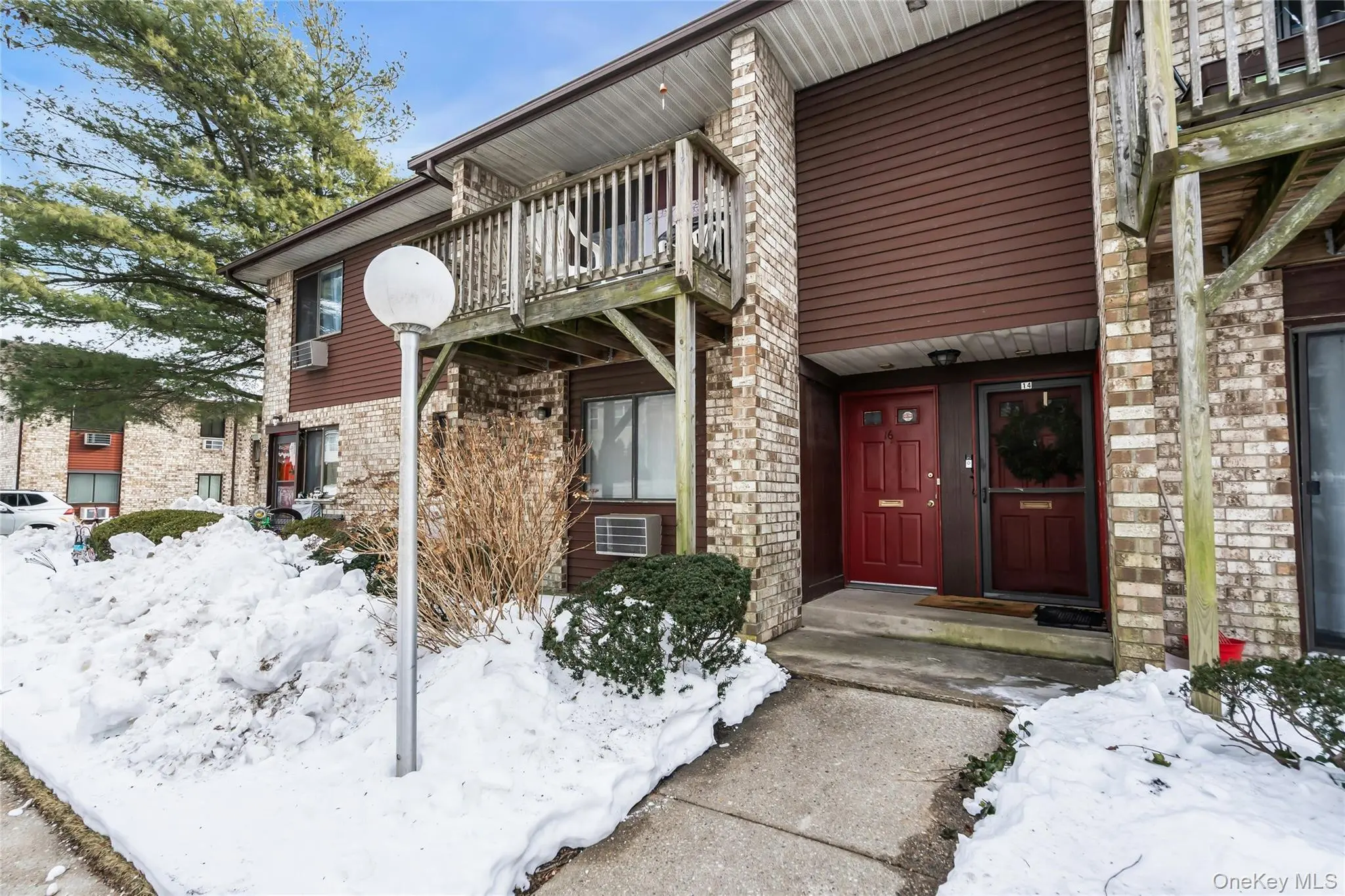 Photograph of 263 River Avenue