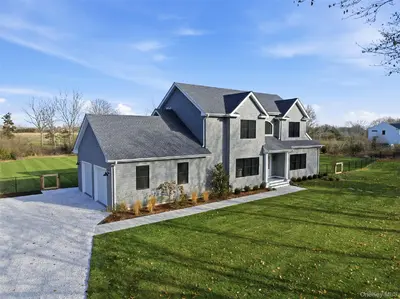 Photograph of 62 Tuthills Lane
