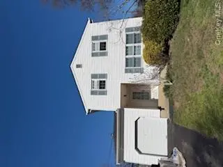 Photograph of 22 Salisbury Drive