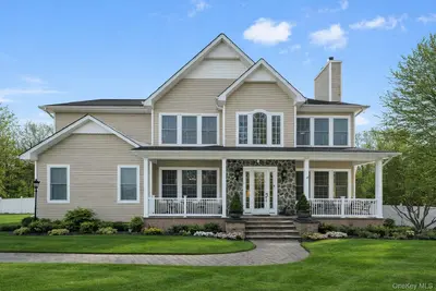 Photograph of 42 Brayton Court