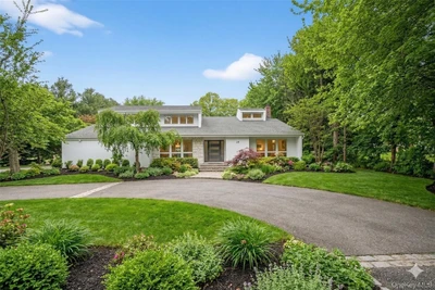 Photograph of 48 Westwood Court