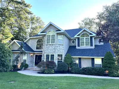 Photograph of 5 Frost Valley Road