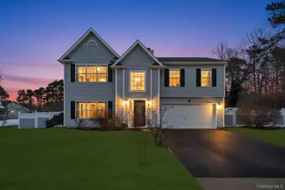 Photograph of 1 Vinyard Way