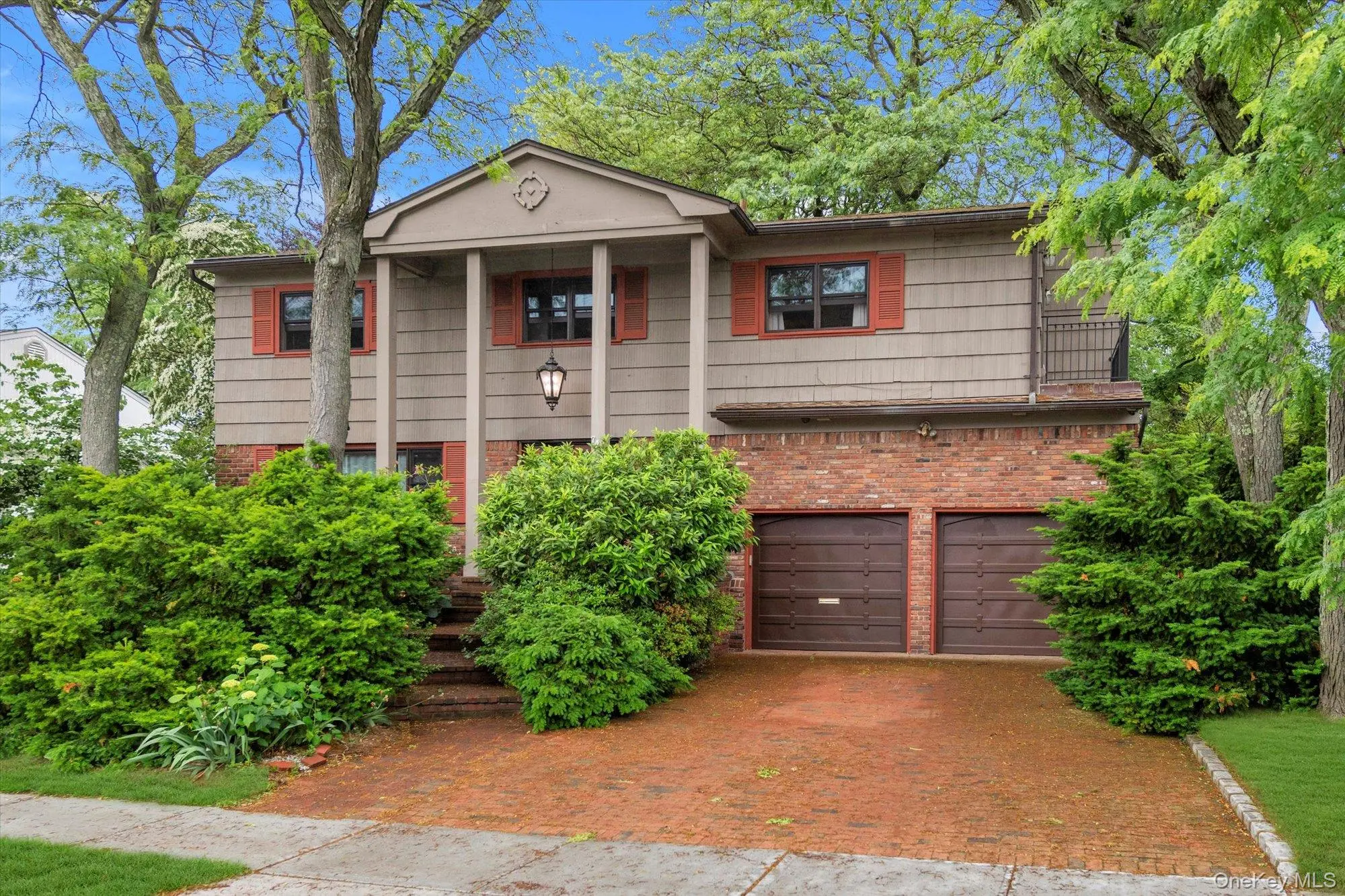 Photograph of 740 Kearny Drive