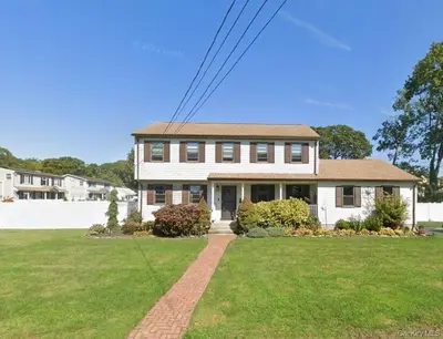 Photograph of 3 Cord Avenue