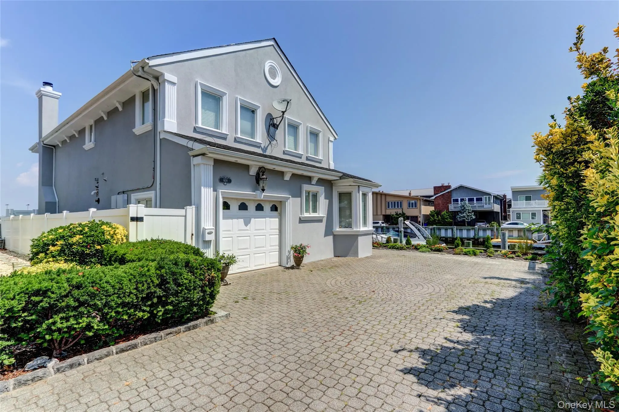 Photograph of 609 Bay Drive