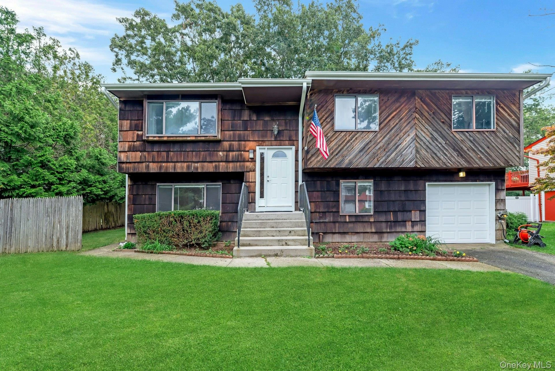 Photograph of 39 Woodbrook Drive