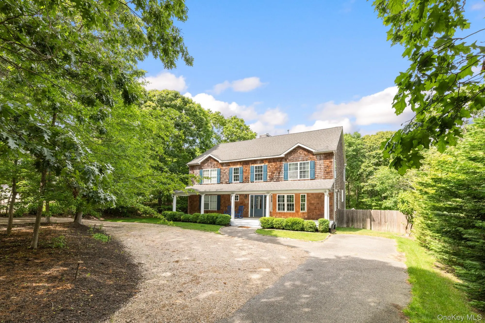 Photograph of 191 Shinnecock Hills Road
