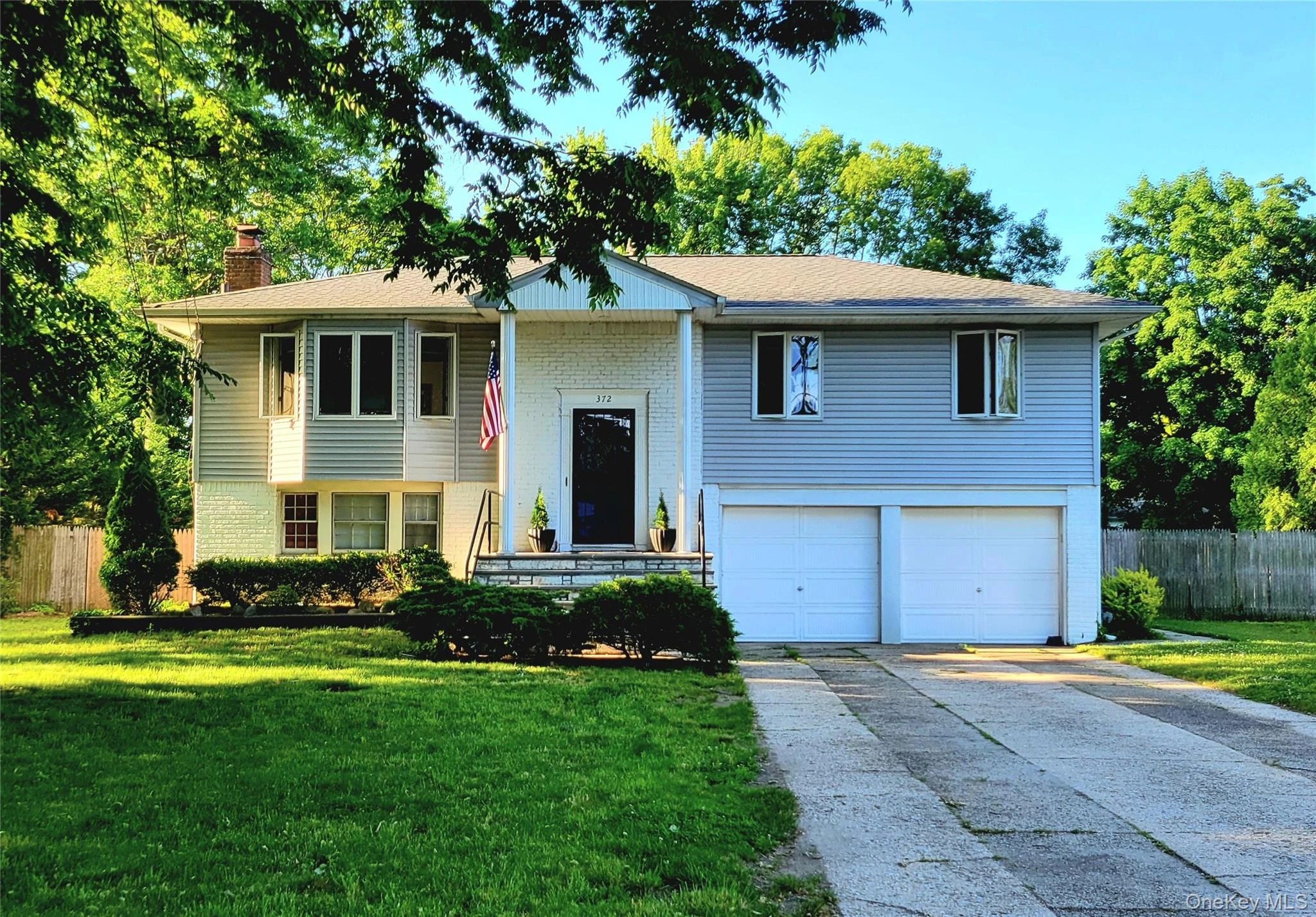 Photograph of 372 Clay Pitts Road