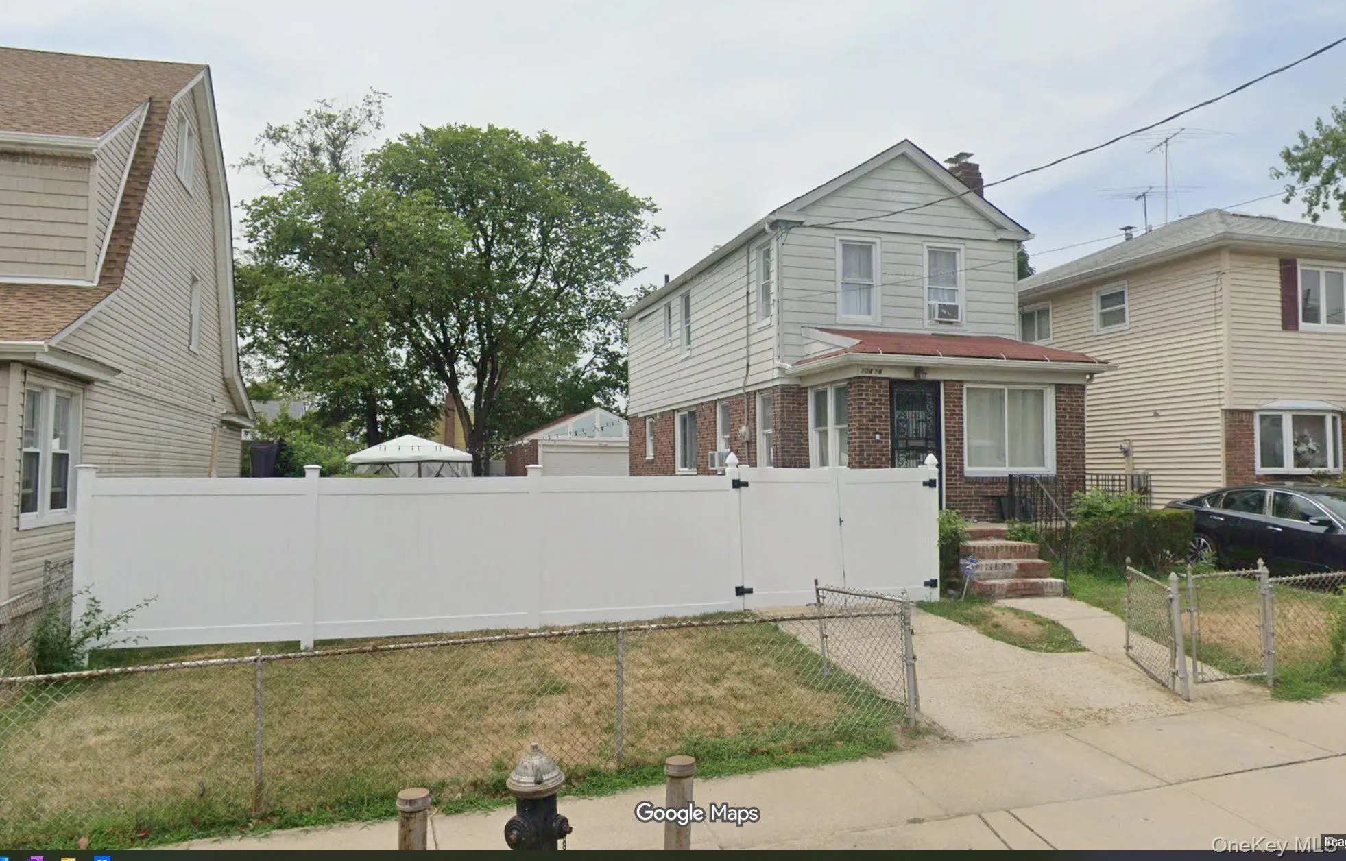 Photograph of 104-18 187th Street