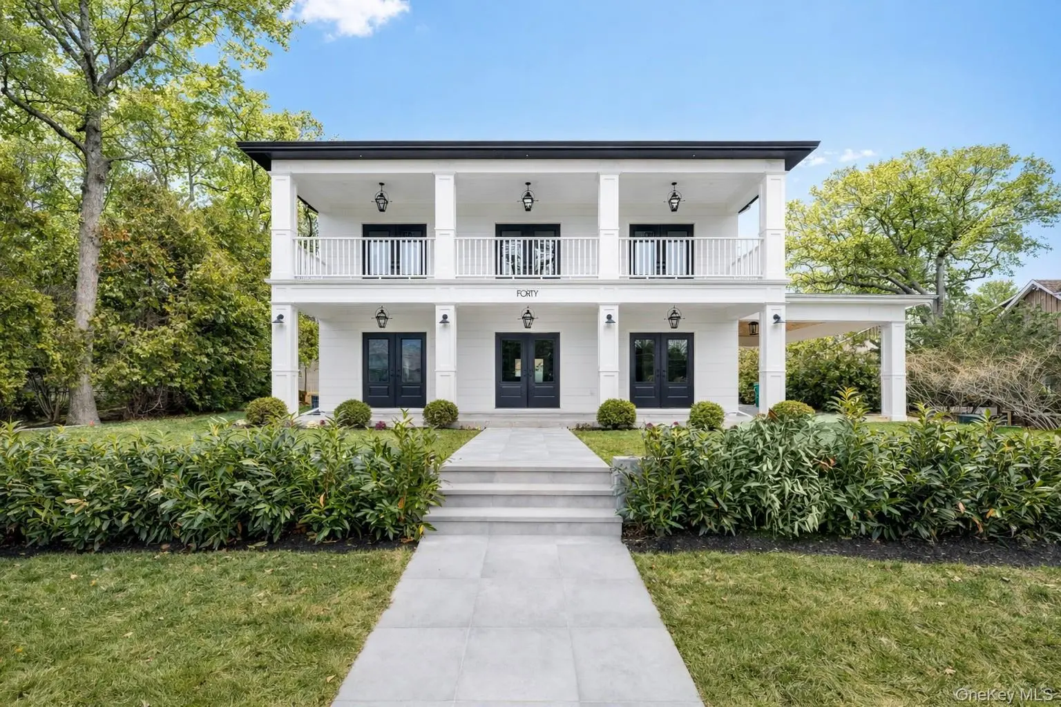 Photograph of 40 Waters Edge Road