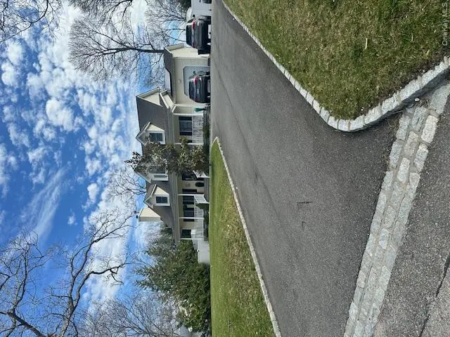 Photograph of 48 Columbine Avenue