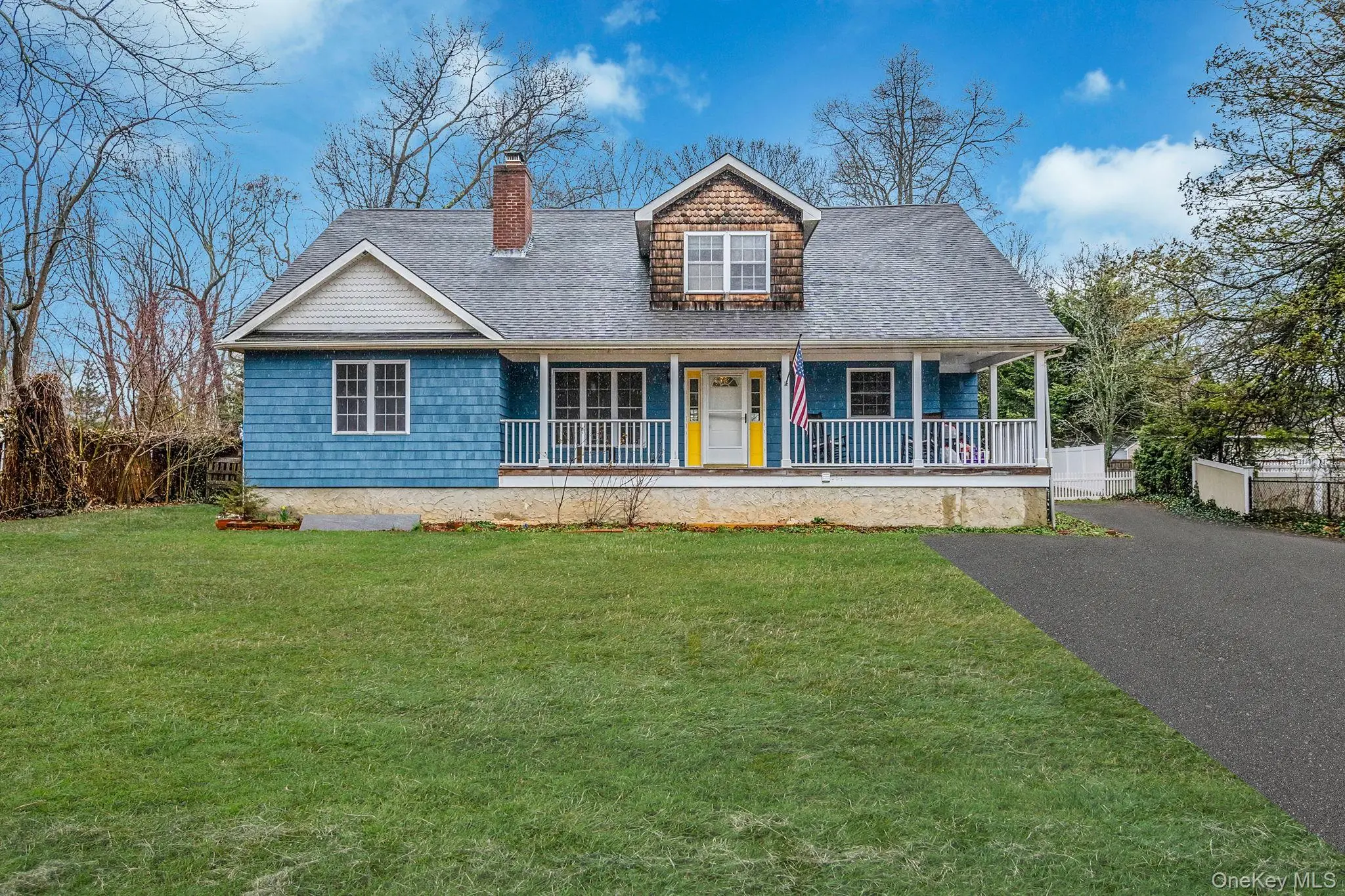 Photograph of 273 Country Road