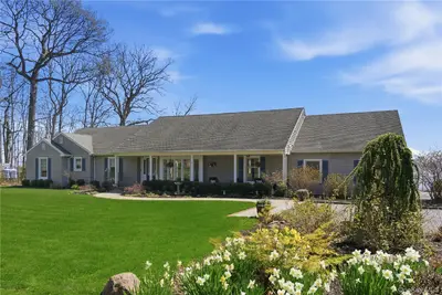 Photograph of 24 Bevin Road