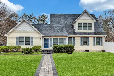 Photograph of 82 Southaven Avenue