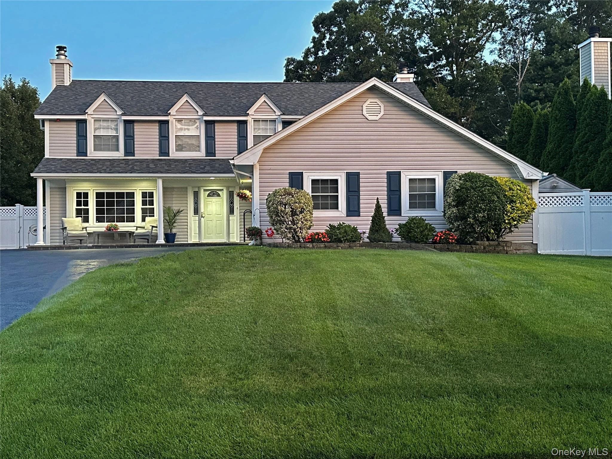 Photograph of 16 Sussex Lane