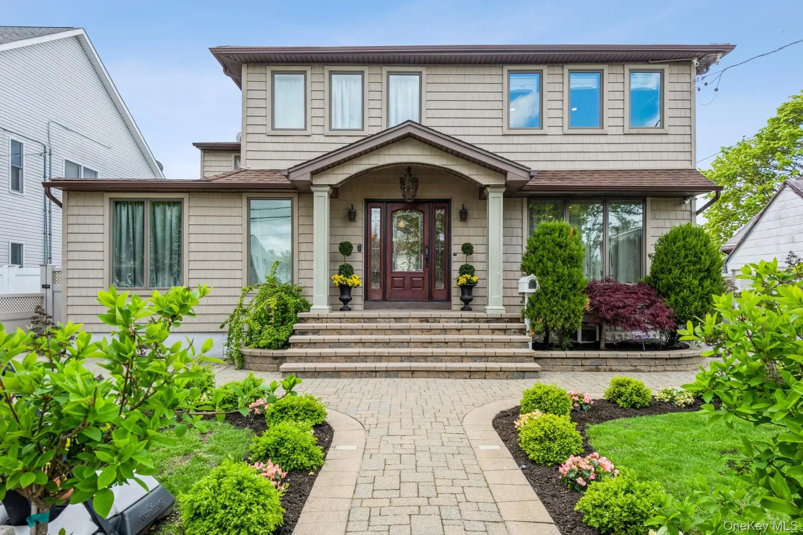 Photograph of 82 Division Avenue
