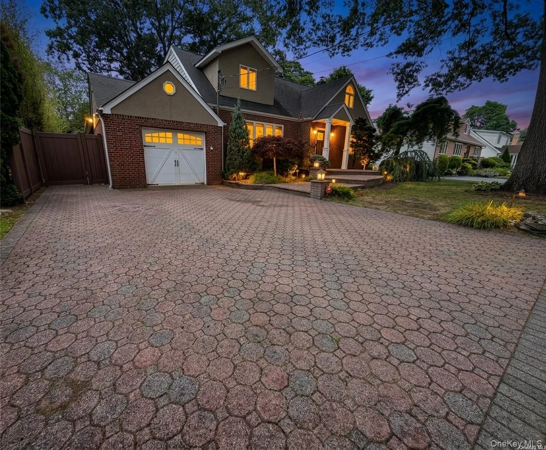 Photograph of 396 Chestnut Avenue