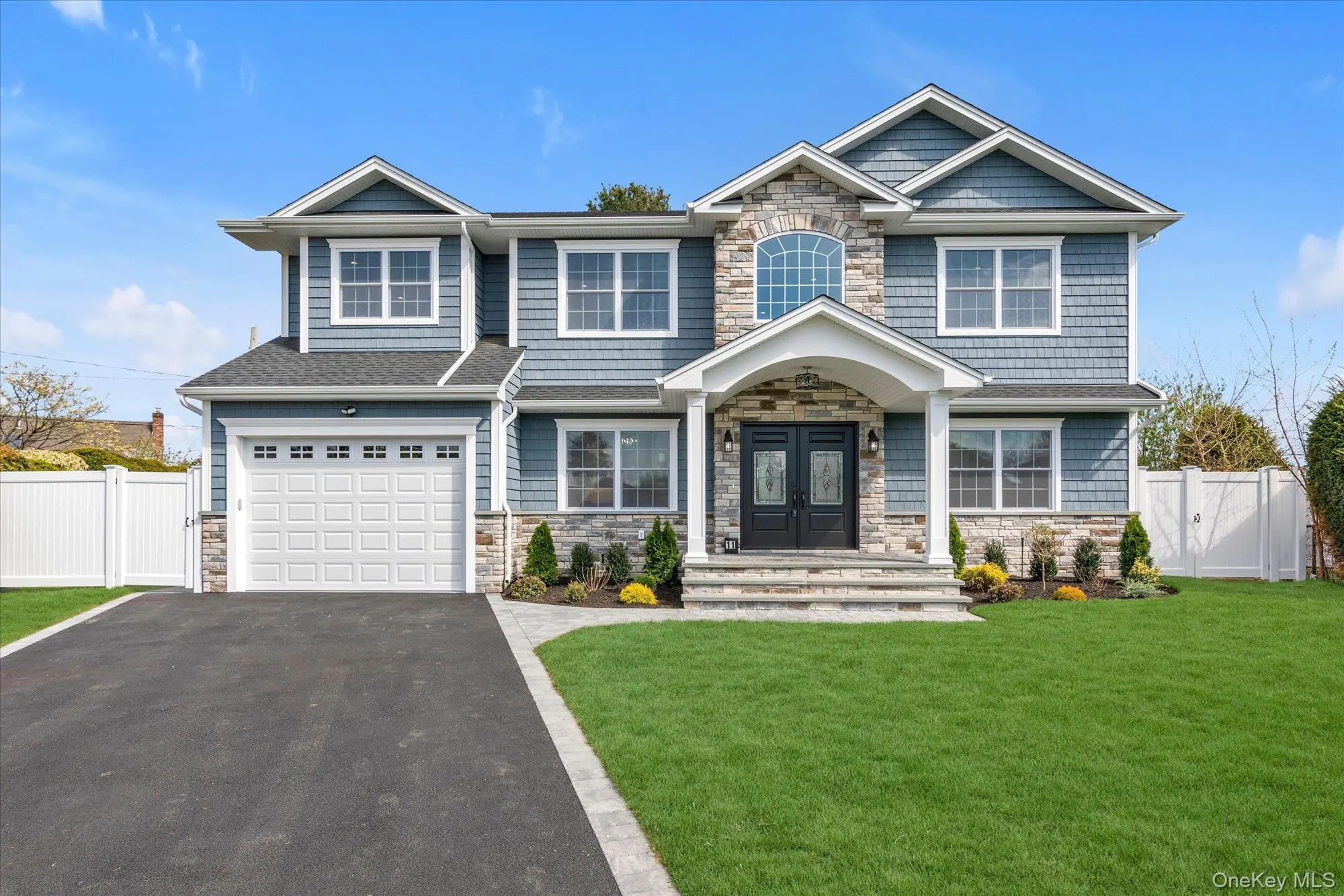 Photograph of 11 Evelyn Court