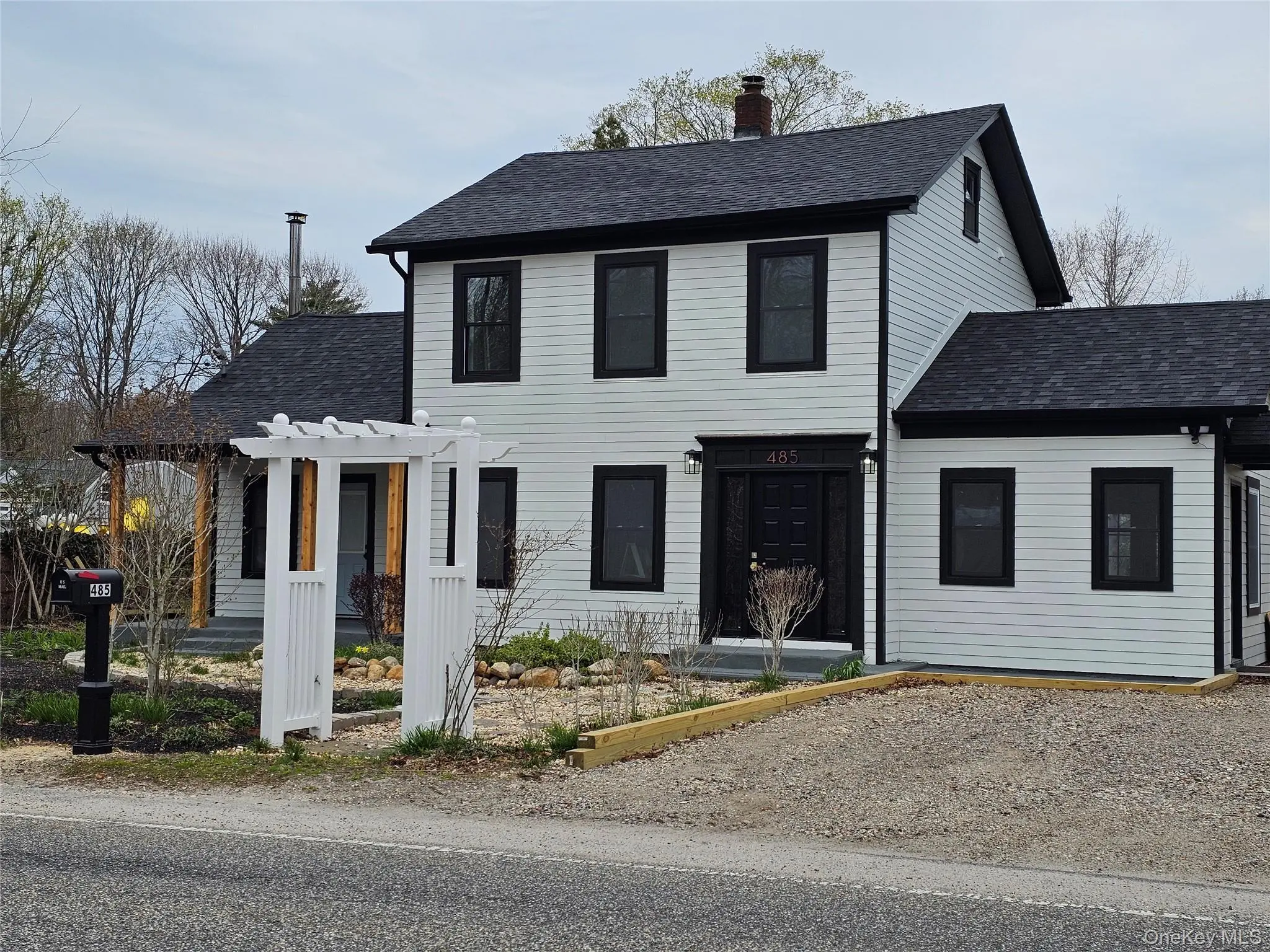 Photograph of 485 Long Island Avenue