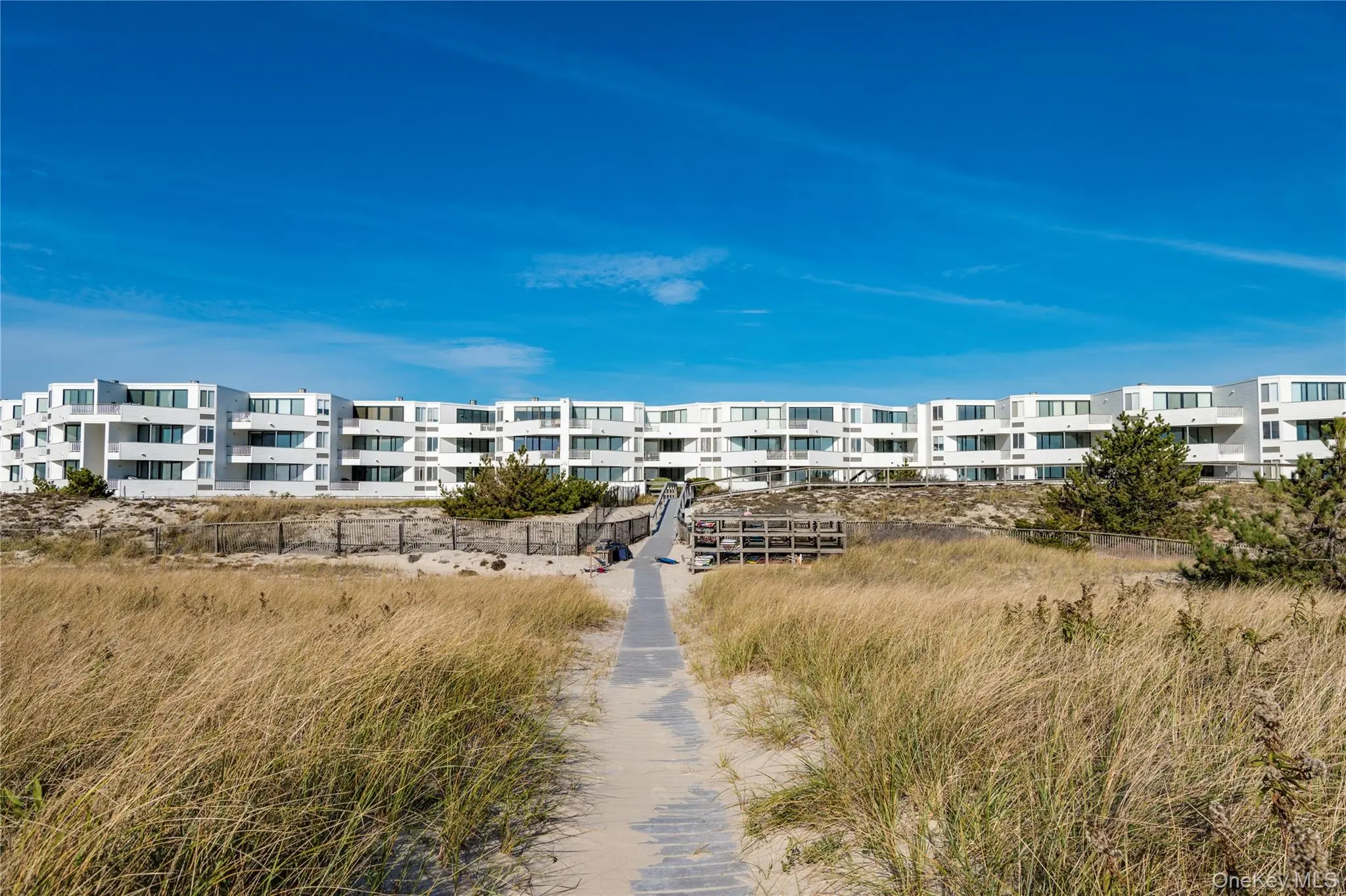 Photograph of 261 Dune Road