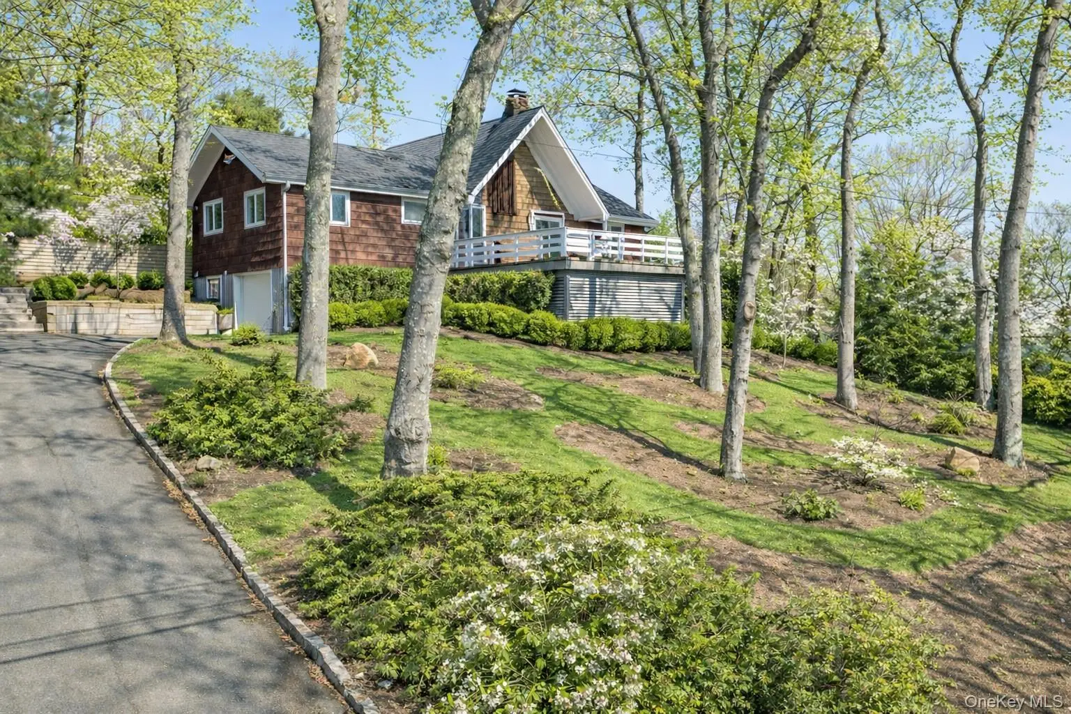 Photograph of 33 Peters Path