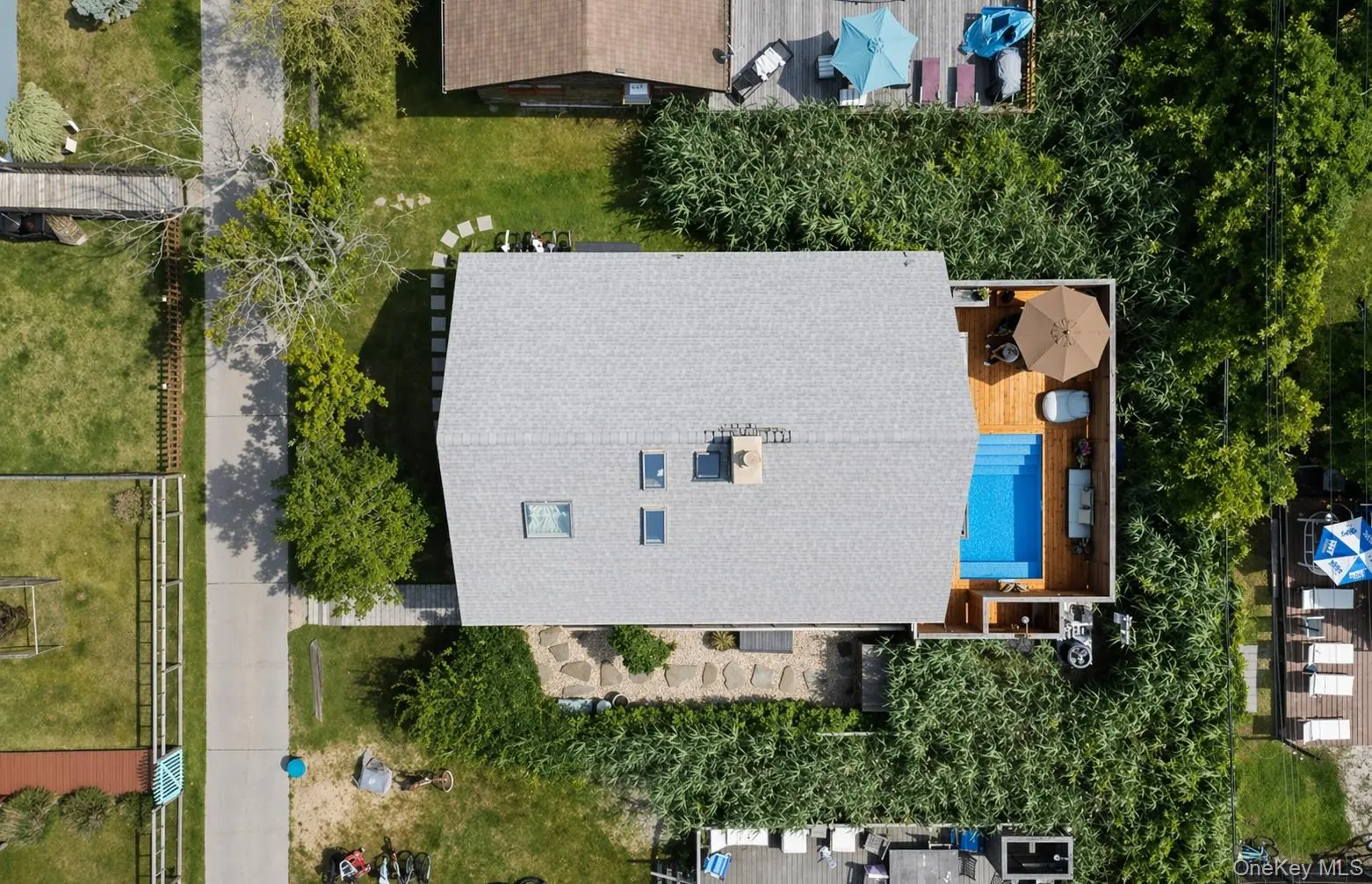 Photograph of 17 Bungalow Walk
