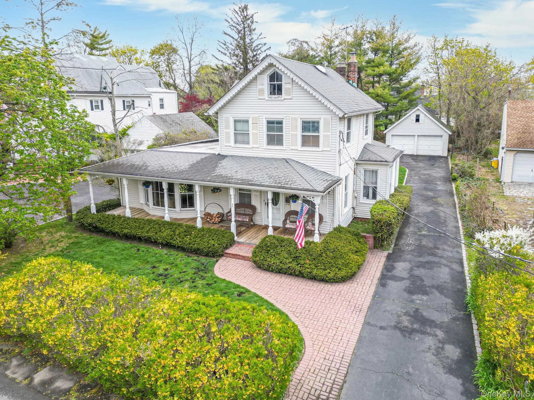 Photograph of 170 Ocean Avenue