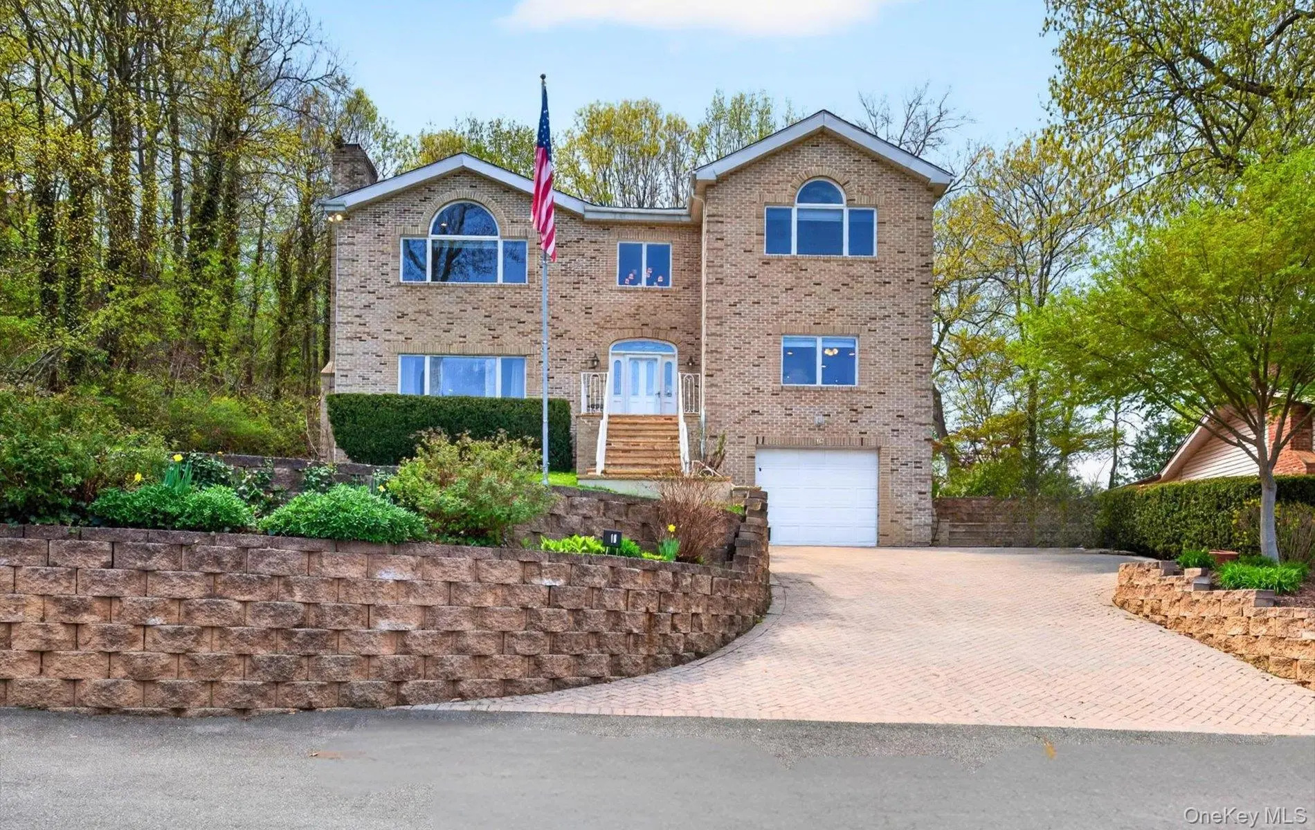 Photograph of 16 Slope Road