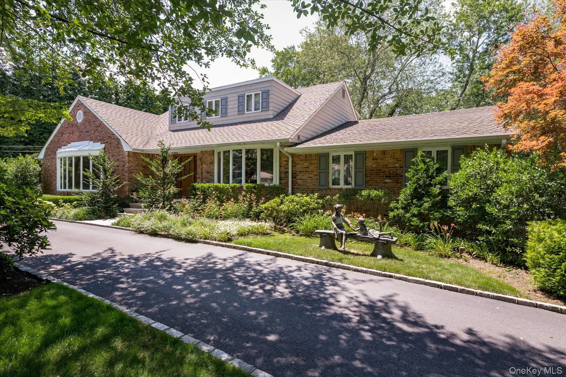 Photograph of 14 Pine Drive