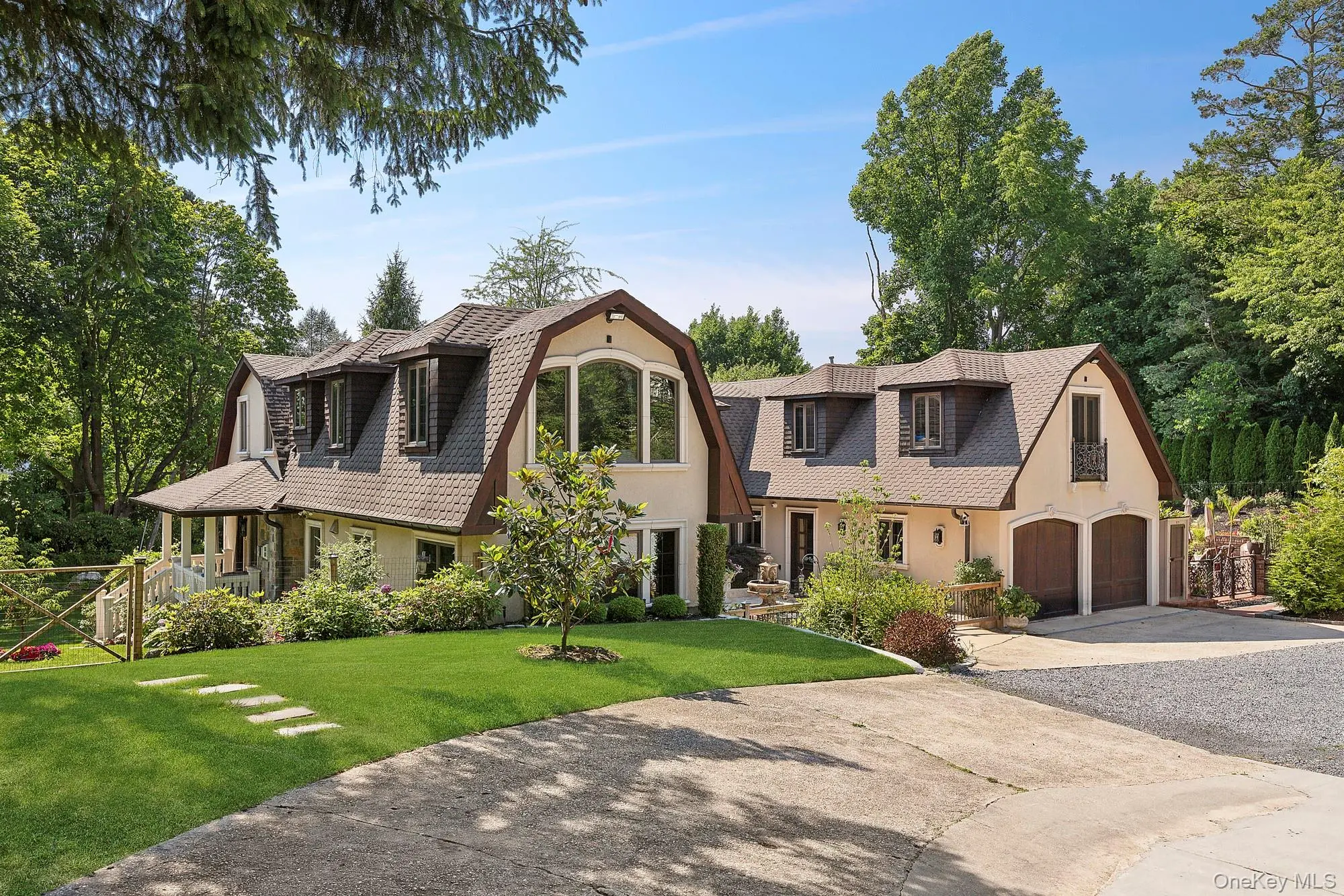 Photograph of 91 Crescent Beach Road