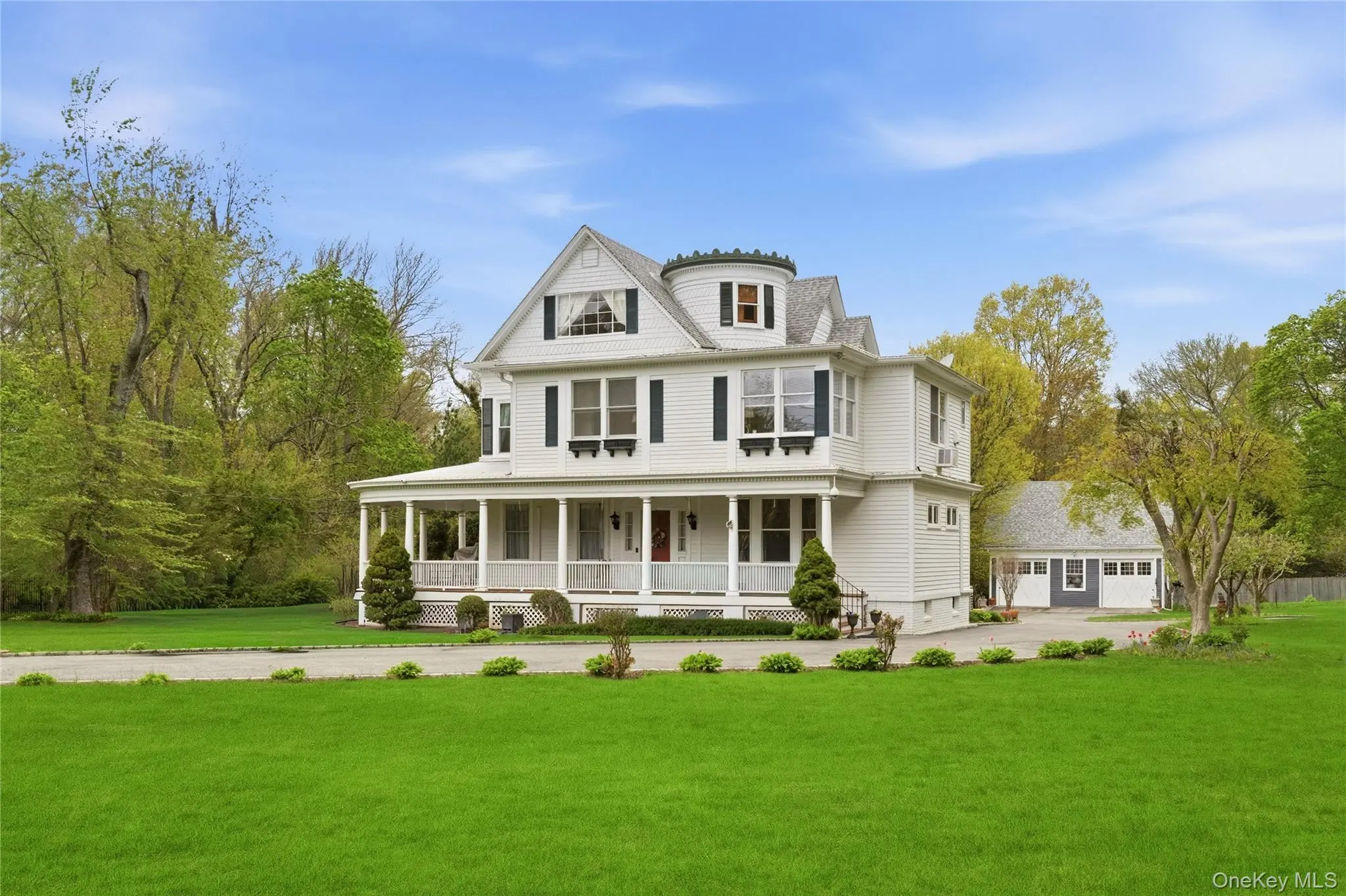 Photograph of 89 Duck Pond Road