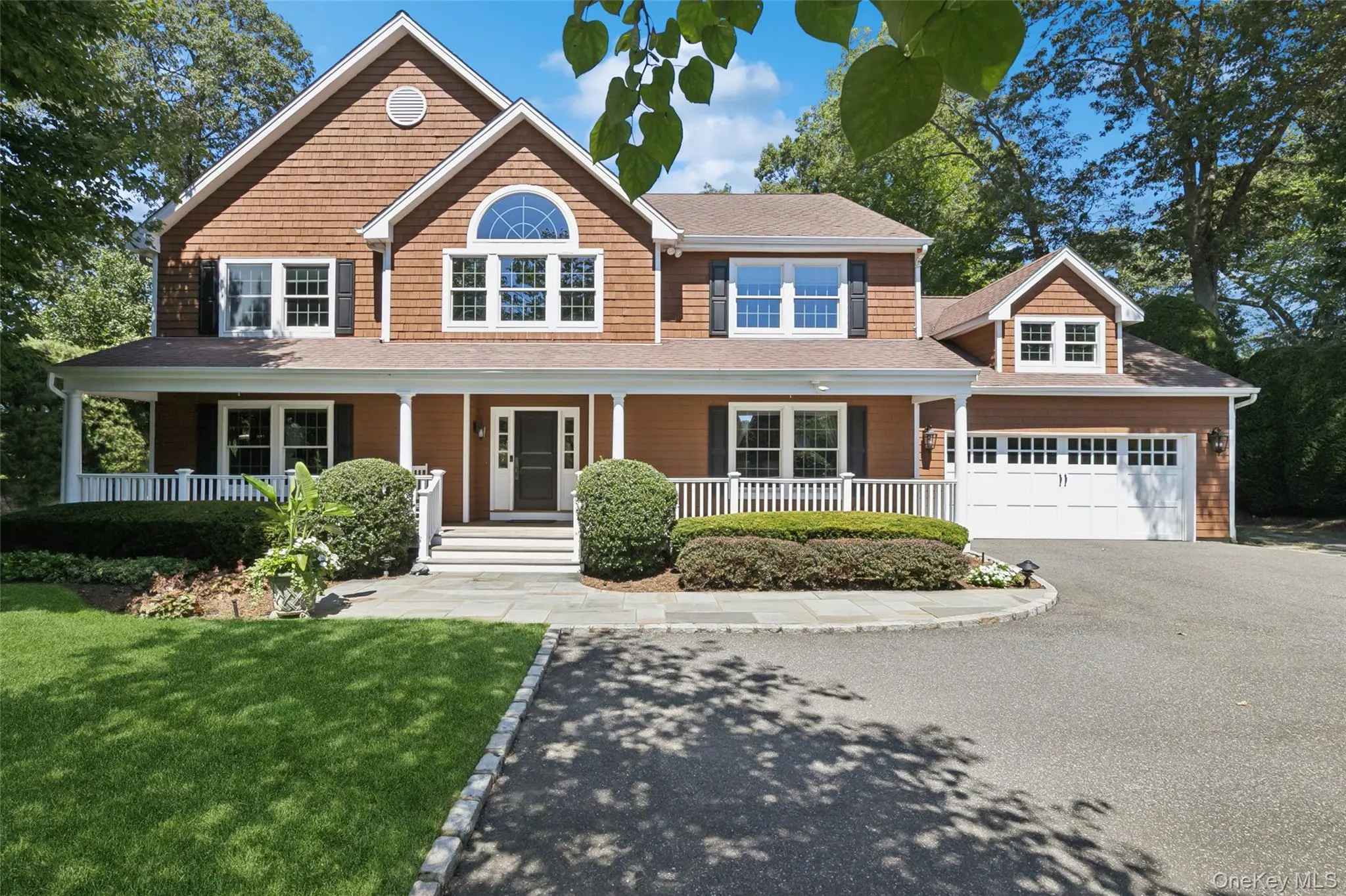 Photograph of 11 Cobblestone Court