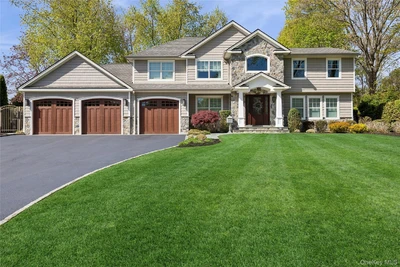 Photograph of 10 Kingfisher Drive