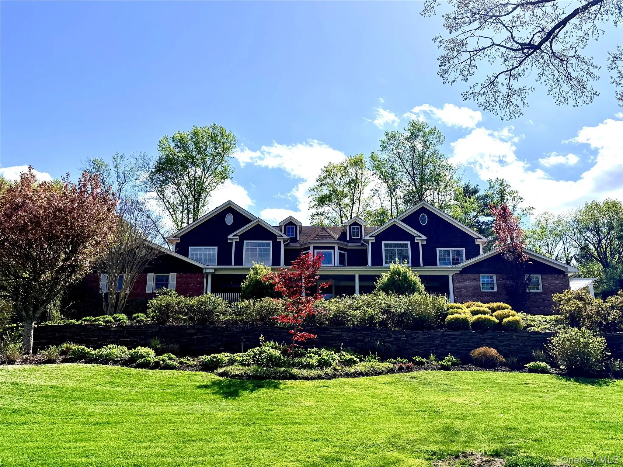 Photograph of 8 White Birch Drive