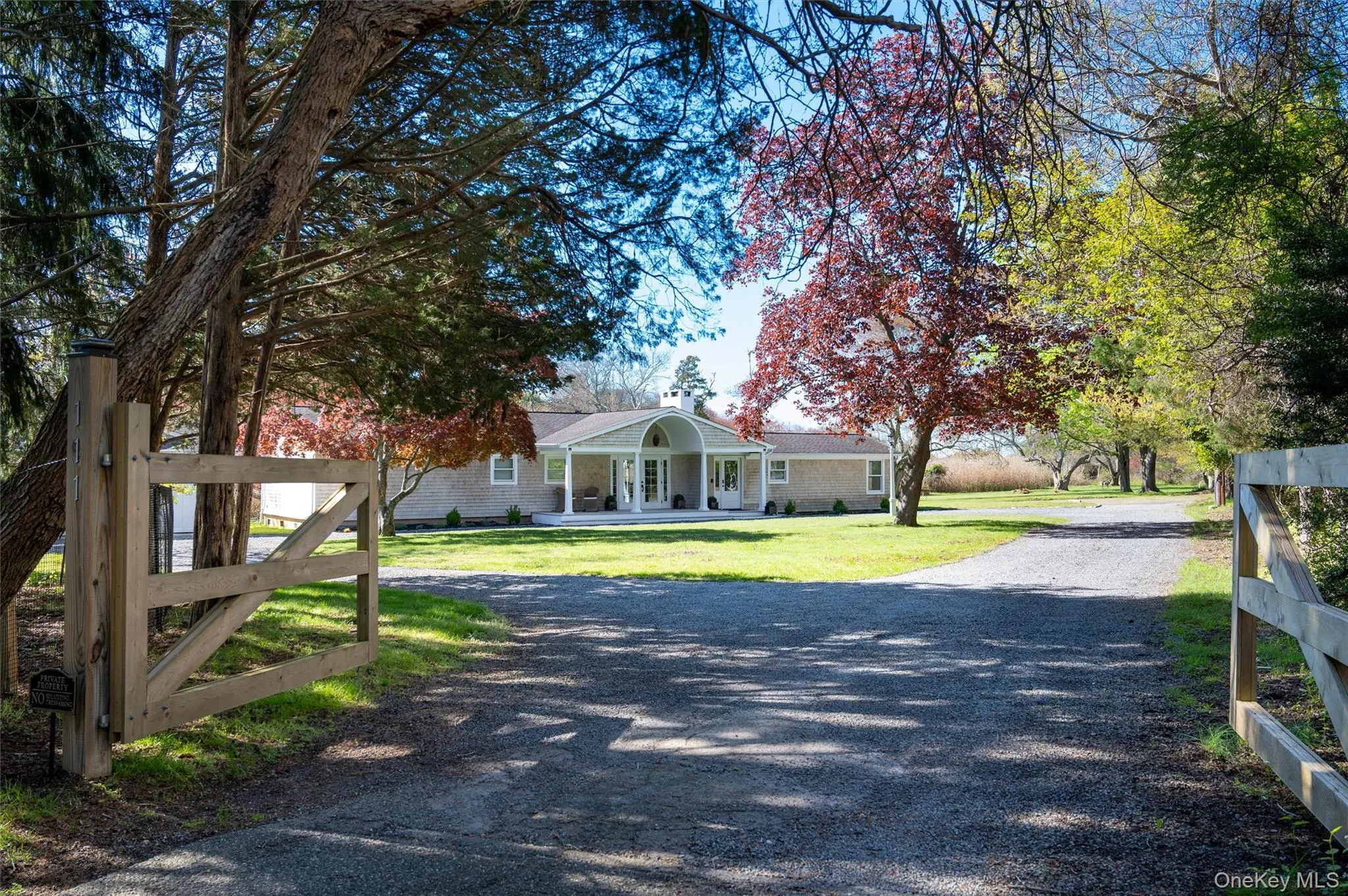 Photograph of 111 Country Road