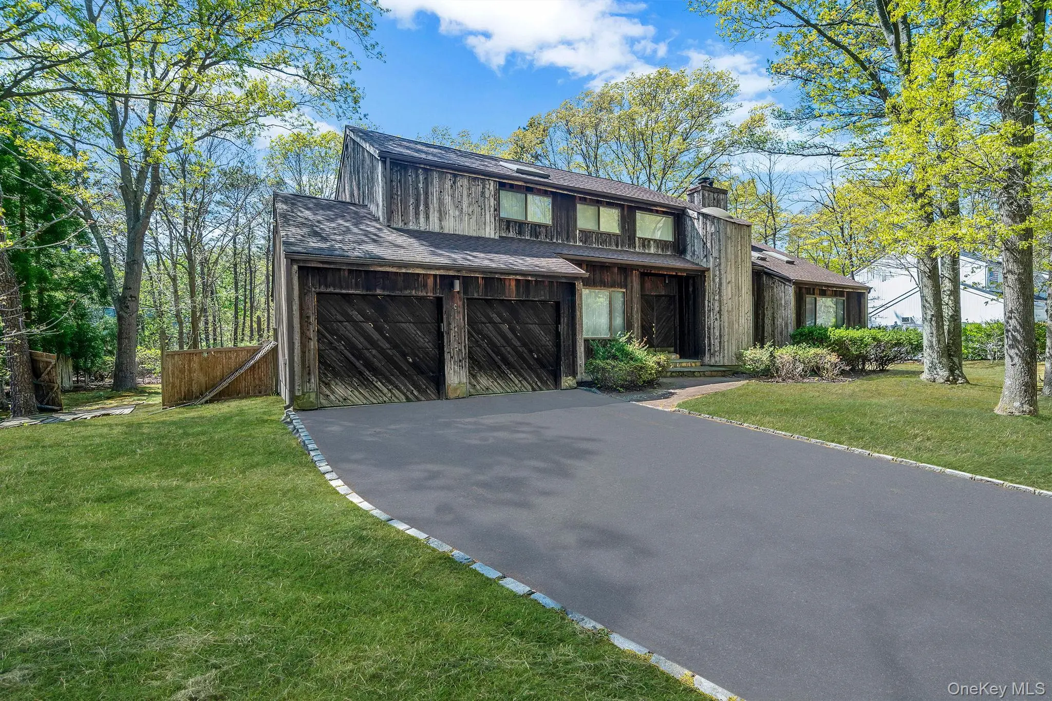 Photograph of 10 Lily Drive