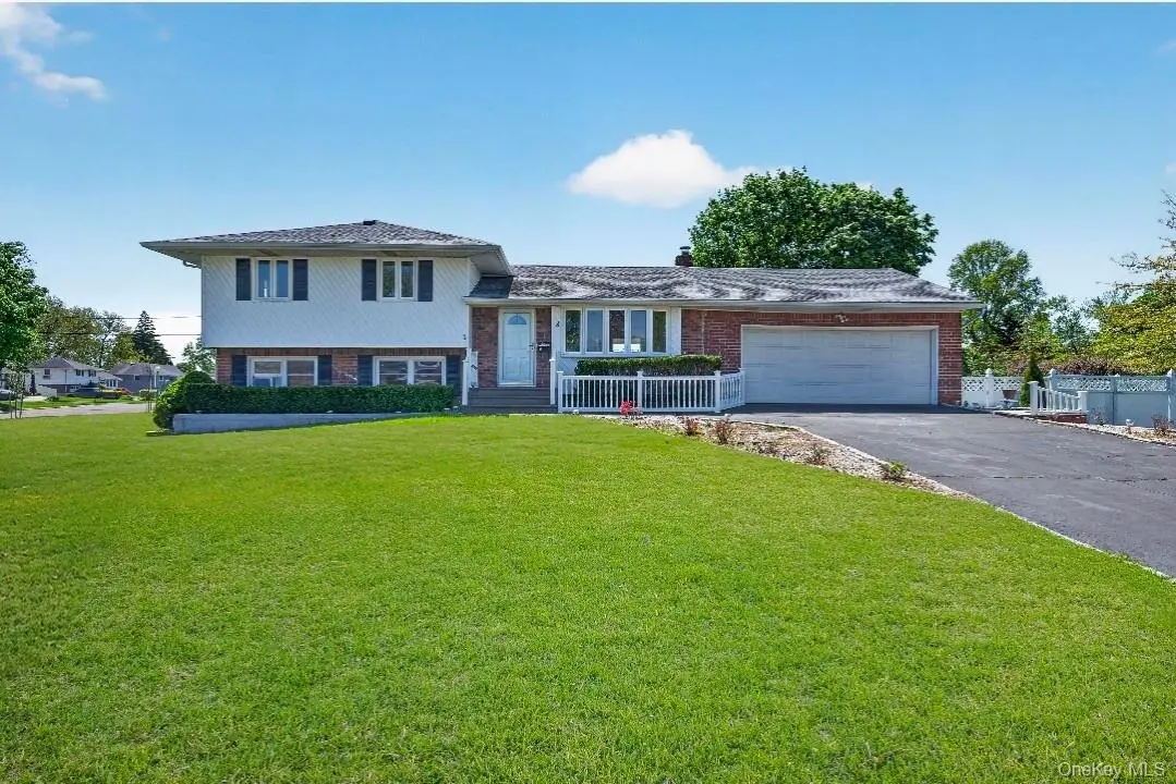 Photograph of 8 Whitebirch Lane
