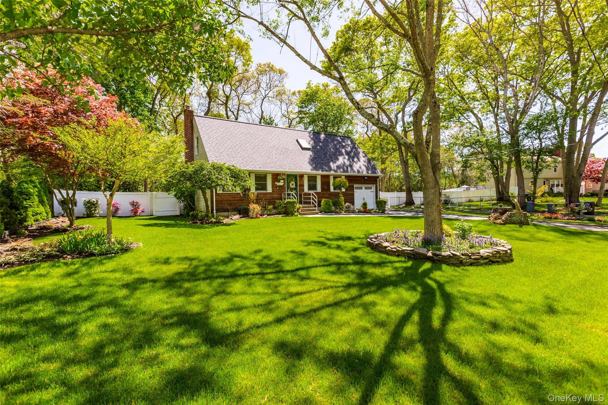 Photograph of 8 Loretta Court
