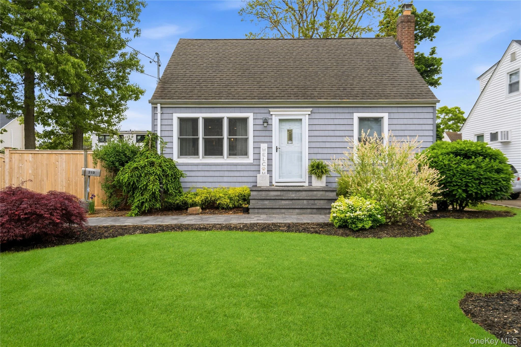 Photograph of 319 Fulton Avenue