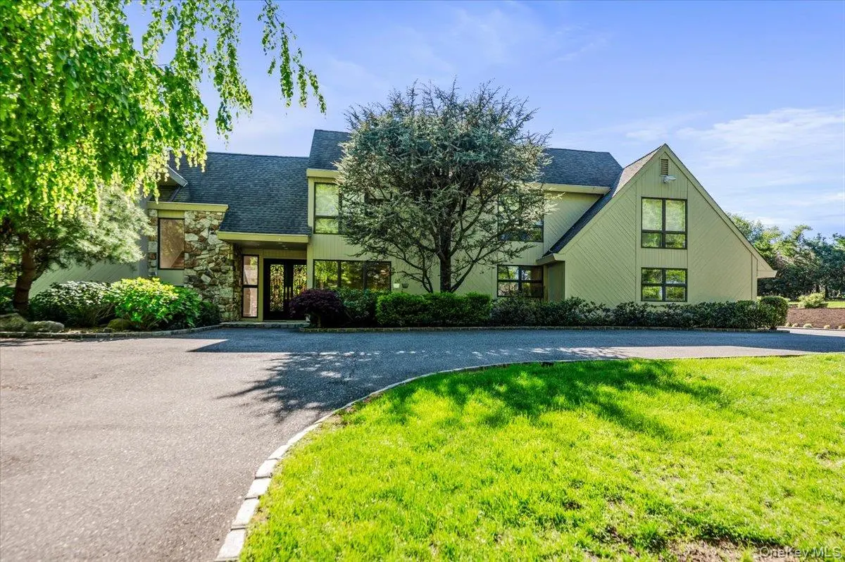 Photograph of 5 Twin Ponds Street