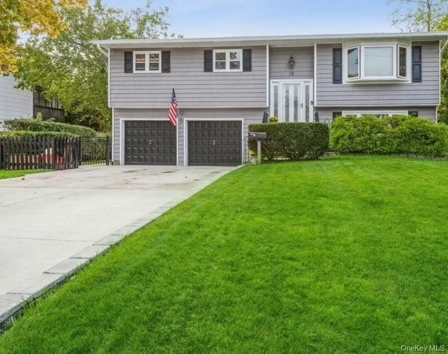 Photograph of 58 Oakridge Drive
